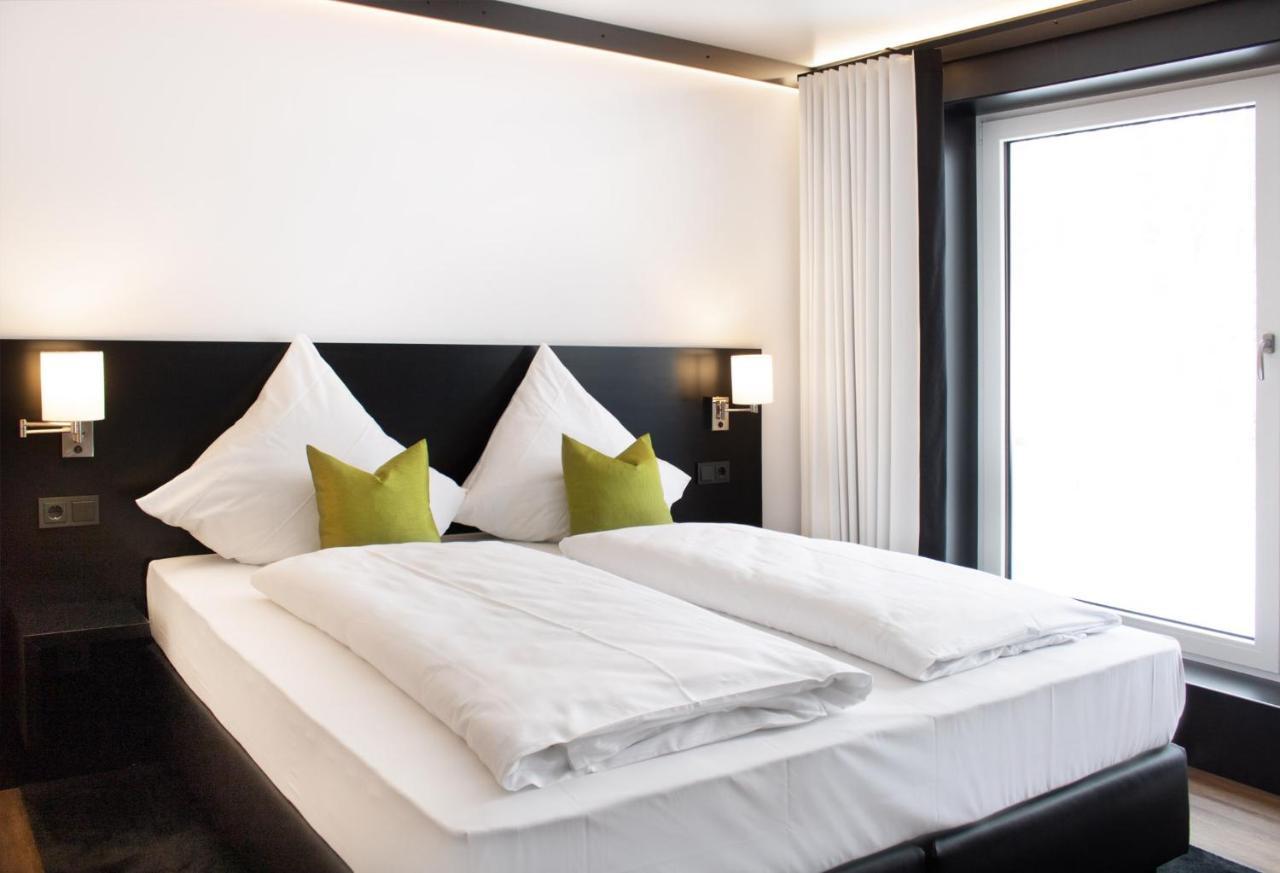 AE Hotel Rennertehausen Buitenkant foto