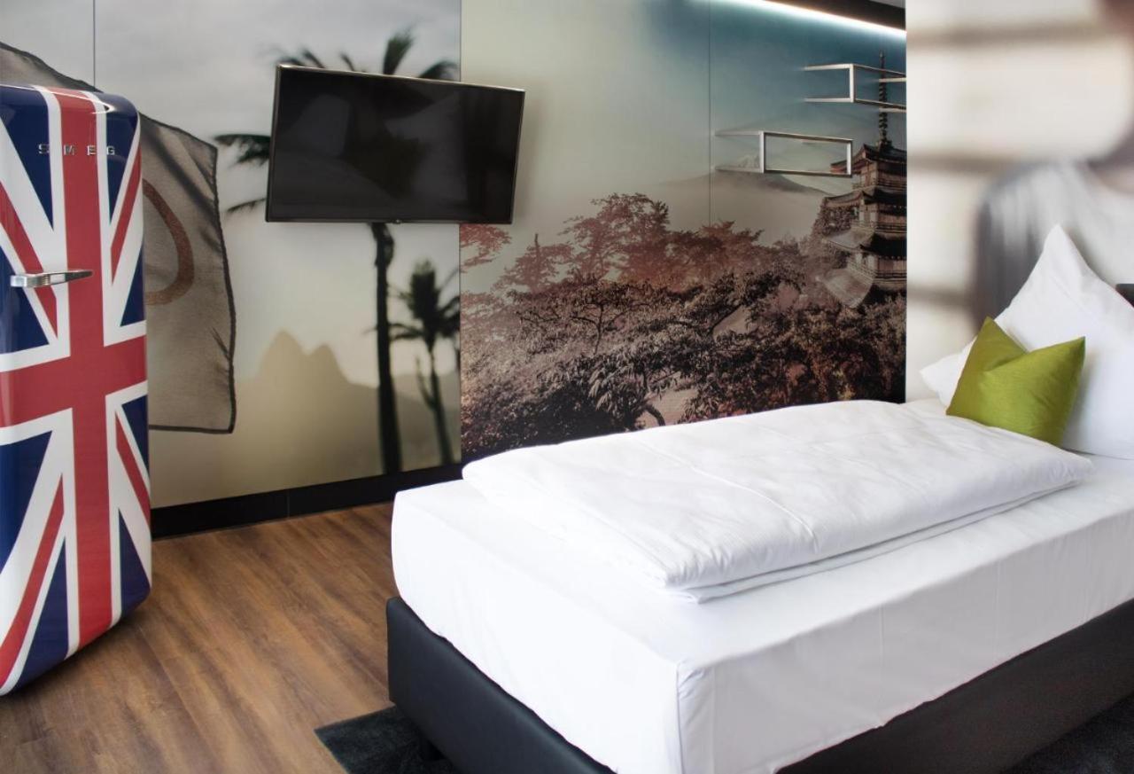 AE Hotel Rennertehausen Buitenkant foto